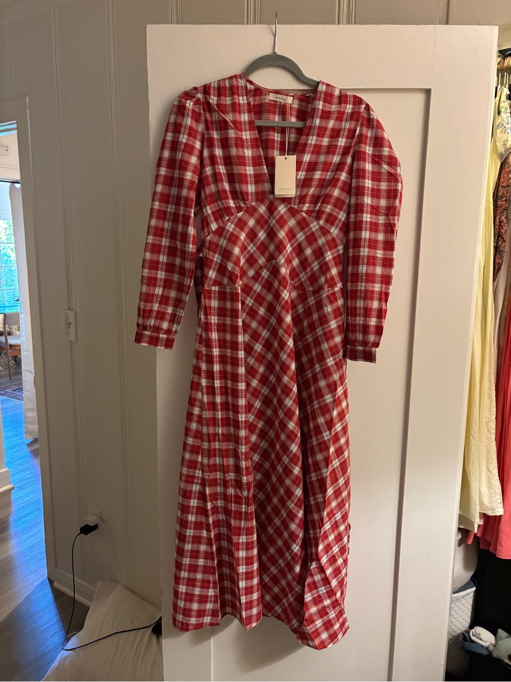 DOEN CHARLESTON TRADE ONLY ISO medium for my small NWT